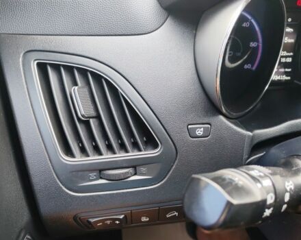 Хендай их35 2014 в Бердичеве на Automoto.ua Черный Хендай их35, объемом двигателя 2 л и пробегом 193 тыс. км за 13750 $, фото 5 на Automoto.ua