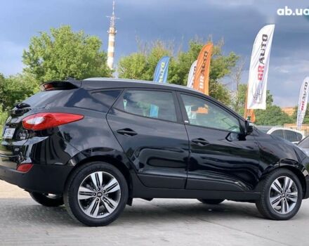 Черный Хендай их35, объемом двигателя 2 л и пробегом 214 тыс. км за 14999 $, фото 23 на Automoto.ua