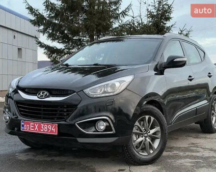 Черный Хендай их35, объемом двигателя 2 л и пробегом 246 тыс. км за 15500 $, фото 3 на Automoto.ua