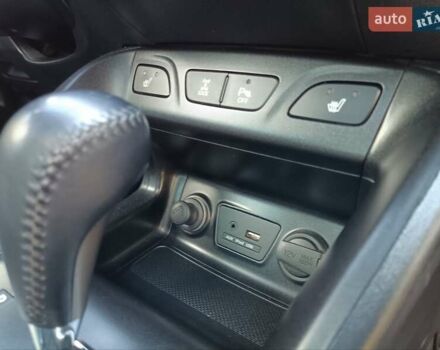 Хендай их35 2014 в Луцке на Automoto.ua Черный Хендай их35, объемом двигателя 2 л и пробегом 208 тыс. км за 15350 $, фото 68 на Automoto.ua