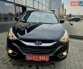 Черный Хендай их35, объемом двигателя 1.7 л и пробегом 207 тыс. км за 13450 $, фото 30 на Automoto.ua