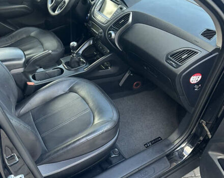 Чорний Хендай іх35, об'ємом двигуна 2 л та пробігом 230 тис. км за 13400 $, фото 63 на Automoto.ua