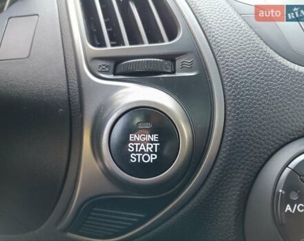 Хендай их35 2014 в Луцке на Automoto.ua Черный Хендай их35, объемом двигателя 2 л и пробегом 208 тыс. км за 15350 $, фото 84 на Automoto.ua