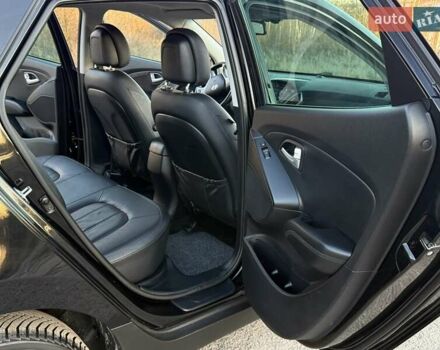 Черный Хендай их35, объемом двигателя 2 л и пробегом 182 тыс. км за 14650 $, фото 29 на Automoto.ua