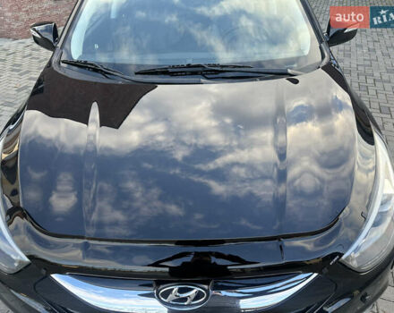 Чорний Хендай іх35, об'ємом двигуна 2 л та пробігом 230 тис. км за 13400 $, фото 75 на Automoto.ua