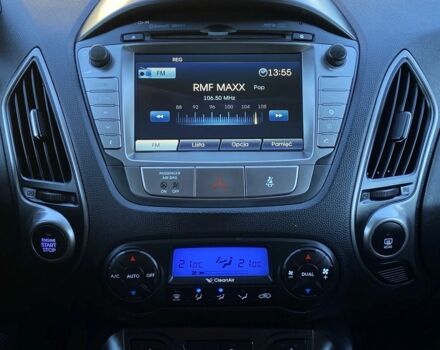 Черный Хендай их35, объемом двигателя 1.7 л и пробегом 189 тыс. км за 8900 $, фото 23 на Automoto.ua