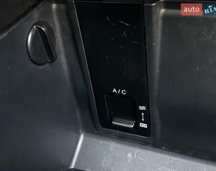 Черный Хендай их35, объемом двигателя 2 л и пробегом 182 тыс. км за 14650 $, фото 44 на Automoto.ua