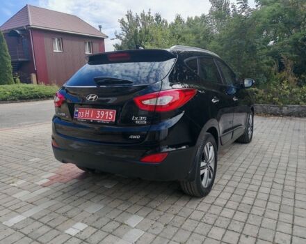 Черный Хендай их35, объемом двигателя 2 л и пробегом 203 тыс. км за 13900 $, фото 3 на Automoto.ua