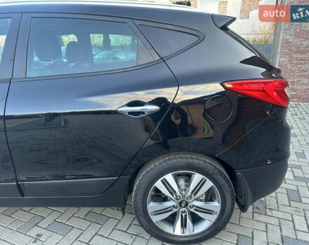 Чорний Хендай іх35, об'ємом двигуна 2 л та пробігом 230 тис. км за 13400 $, фото 25 на Automoto.ua