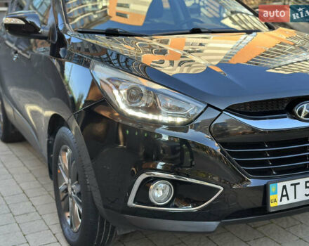 Черный Хендай их35, объемом двигателя 2 л и пробегом 96 тыс. км за 11950 $, фото 11 на Automoto.ua