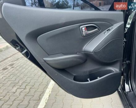 Чорний Хендай іх35, об'ємом двигуна 1.7 л та пробігом 158 тис. км за 13750 $, фото 44 на Automoto.ua