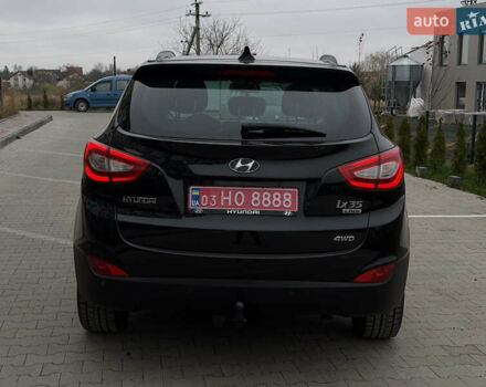 Чорний Хендай іх35, об'ємом двигуна 2 л та пробігом 240 тис. км за 15800 $, фото 5 на Automoto.ua