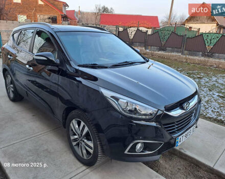 Черный Хендай их35, объемом двигателя 2 л и пробегом 173 тыс. км за 16500 $, фото 2 на Automoto.ua