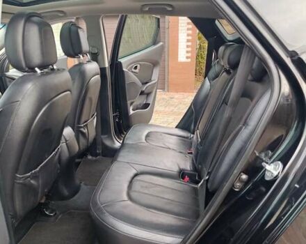 Черный Хендай их35, объемом двигателя 2 л и пробегом 169 тыс. км за 15600 $, фото 26 на Automoto.ua