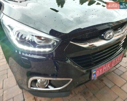 Черный Хендай их35, объемом двигателя 2 л и пробегом 152 тыс. км за 14950 $, фото 14 на Automoto.ua