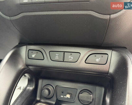 Чорний Хендай іх35, об'ємом двигуна 2 л та пробігом 240 тис. км за 15499 $, фото 40 на Automoto.ua