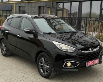 Чорний Хендай іх35, об'ємом двигуна 2 л та пробігом 240 тис. км за 14999 $, фото 4 на Automoto.ua