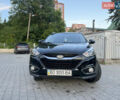 Черный Хендай их35, объемом двигателя 2 л и пробегом 260 тыс. км за 12500 $, фото 2 на Automoto.ua
