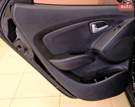 Черный Хендай их35, объемом двигателя 2 л и пробегом 182 тыс. км за 15500 $, фото 30 на Automoto.ua