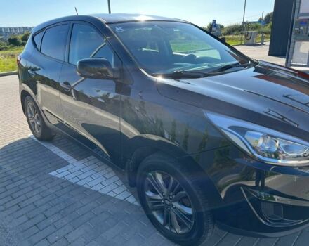 Черный Хендай их35, объемом двигателя 2 л и пробегом 140 тыс. км за 12700 $, фото 4 на Automoto.ua