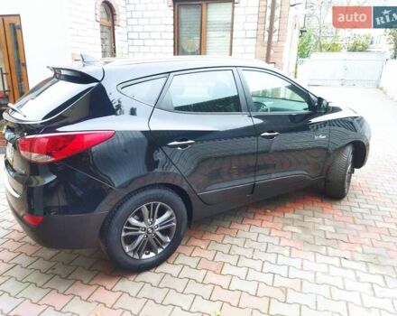 Черный Хендай их35, объемом двигателя 1.7 л и пробегом 252 тыс. км за 14900 $, фото 43 на Automoto.ua