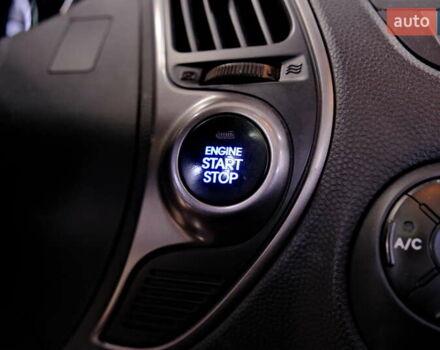 Черный Хендай их35, объемом двигателя 2 л и пробегом 182 тыс. км за 15500 $, фото 22 на Automoto.ua