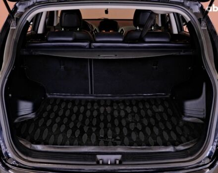 Чорний Хендай іх35, об'ємом двигуна 2 л та пробігом 182 тис. км за 15500 $, фото 8 на Automoto.ua