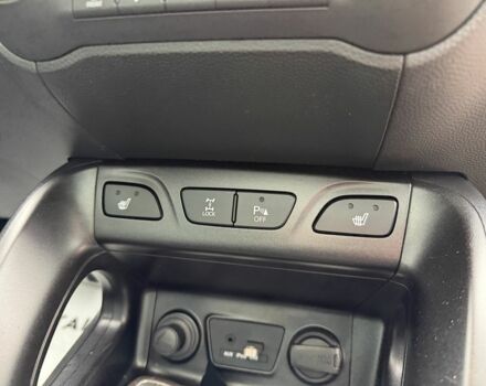 Чорний Хендай іх35, об'ємом двигуна 2 л та пробігом 240 тис. км за 14999 $, фото 10 на Automoto.ua