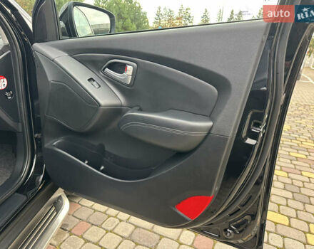 Чорний Хендай іх35, об'ємом двигуна 2 л та пробігом 164 тис. км за 17100 $, фото 17 на Automoto.ua