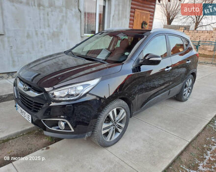 Черный Хендай их35, объемом двигателя 2 л и пробегом 173 тыс. км за 16500 $, фото 1 на Automoto.ua