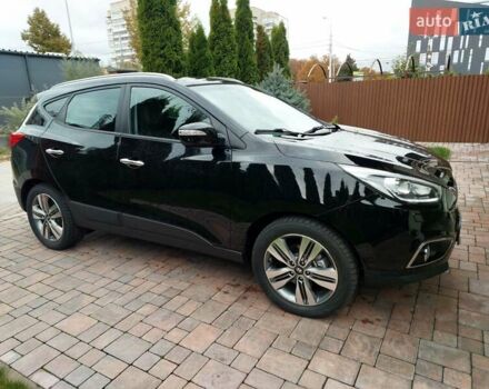 Черный Хендай их35, объемом двигателя 2 л и пробегом 152 тыс. км за 14950 $, фото 12 на Automoto.ua