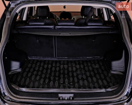 Черный Хендай их35, объемом двигателя 2 л и пробегом 182 тыс. км за 15500 $, фото 44 на Automoto.ua