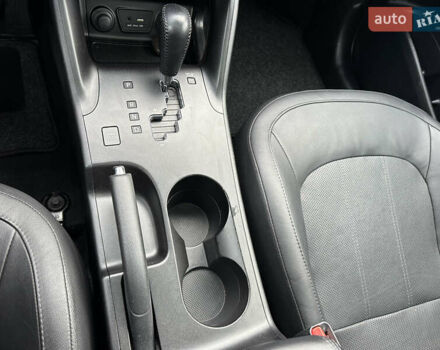 Чорний Хендай іх35, об'ємом двигуна 2 л та пробігом 164 тис. км за 17100 $, фото 21 на Automoto.ua