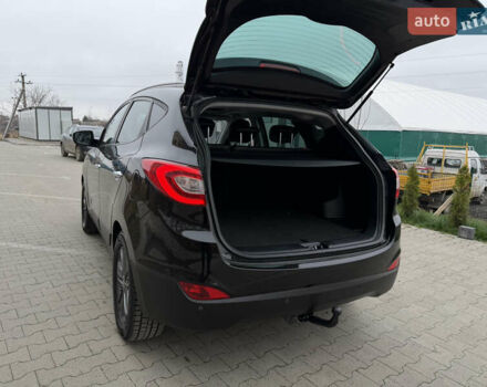 Чорний Хендай іх35, об'ємом двигуна 2 л та пробігом 240 тис. км за 15800 $, фото 19 на Automoto.ua
