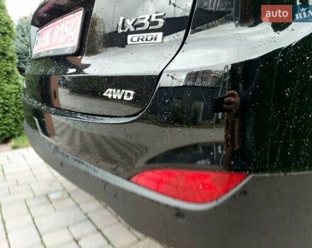 Черный Хендай их35, объемом двигателя 2 л и пробегом 152 тыс. км за 14950 $, фото 10 на Automoto.ua