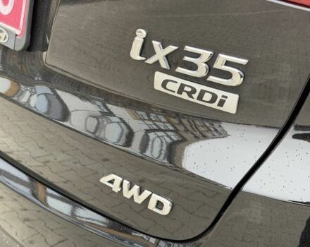 Чорний Хендай іх35, об'ємом двигуна 2 л та пробігом 240 тис. км за 14999 $, фото 5 на Automoto.ua