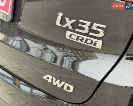 Чорний Хендай іх35, об'ємом двигуна 2 л та пробігом 240 тис. км за 15800 $, фото 14 на Automoto.ua