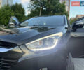 Черный Хендай их35, объемом двигателя 2 л и пробегом 260 тыс. км за 12500 $, фото 9 на Automoto.ua