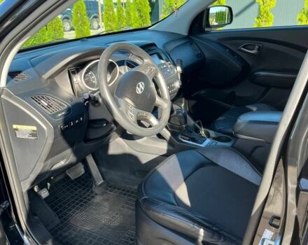 Черный Хендай их35, объемом двигателя 2 л и пробегом 140 тыс. км за 12700 $, фото 7 на Automoto.ua
