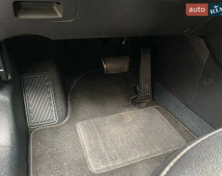 Чорний Хендай іх35, об'ємом двигуна 2 л та пробігом 160 тис. км за 15599 $, фото 45 на Automoto.ua