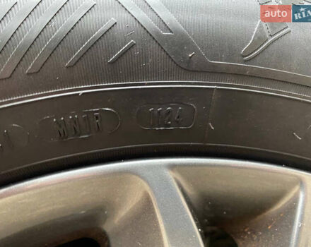 Чорний Хендай іх35, об'ємом двигуна 2 л та пробігом 160 тис. км за 15599 $, фото 107 на Automoto.ua