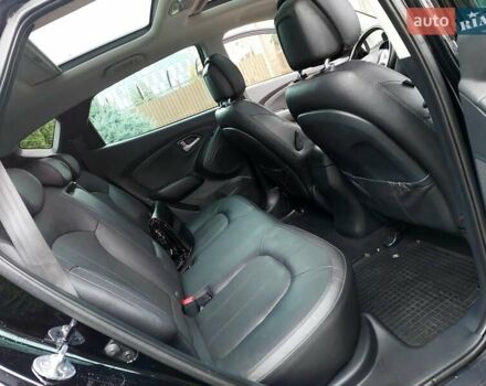 Черный Хендай их35, объемом двигателя 2 л и пробегом 152 тыс. км за 14950 $, фото 37 на Automoto.ua
