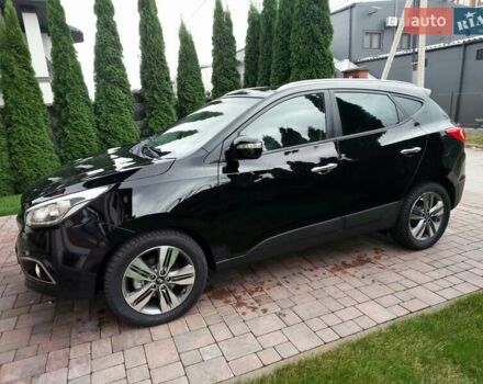 Черный Хендай их35, объемом двигателя 2 л и пробегом 152 тыс. км за 14950 $, фото 6 на Automoto.ua