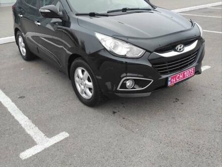 Черный Хендай их35, объемом двигателя 2 л и пробегом 249 тыс. км за 11900 $, фото 1 на Automoto.ua