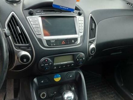 Хендай их35 2010 в Чернигове на Automoto.ua Черный Хендай их35, объемом двигателя 2 л и пробегом 230 тыс. км за 11300 $, фото 1 на Automoto.ua