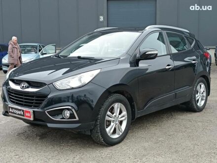 Черный Хендай их35, объемом двигателя 2 л и пробегом 200 тыс. км за 10990 $, фото 1 на Automoto.ua