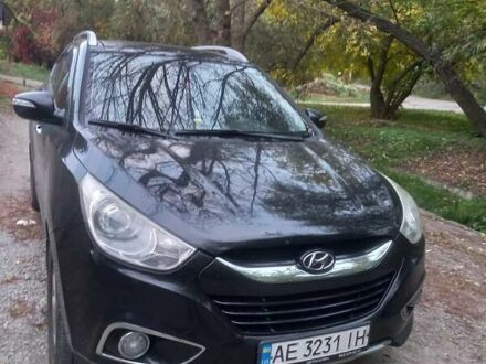 Чорний Хендай іх35, об'ємом двигуна 2.4 л та пробігом 190 тис. км за 9200 $, фото 1 на Automoto.ua