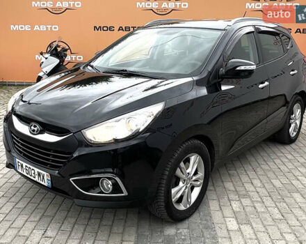 Черный Хендай их35, объемом двигателя 2 л и пробегом 221 тыс. км за 12900 $, фото 1 на Automoto.ua