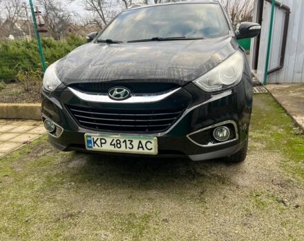 Черный Хендай их35, объемом двигателя 1.7 л и пробегом 205 тыс. км за 12900 $, фото 1 на Automoto.ua