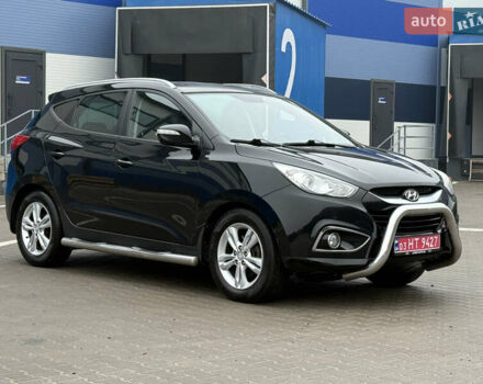 Черный Хендай их35, объемом двигателя 2 л и пробегом 230 тыс. км за 11850 $, фото 1 на Automoto.ua